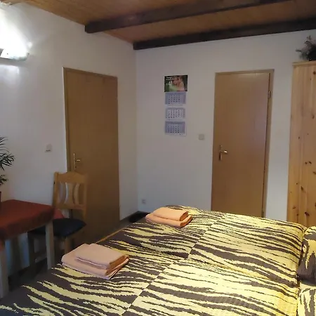 Pensión Thaler Hof 3*